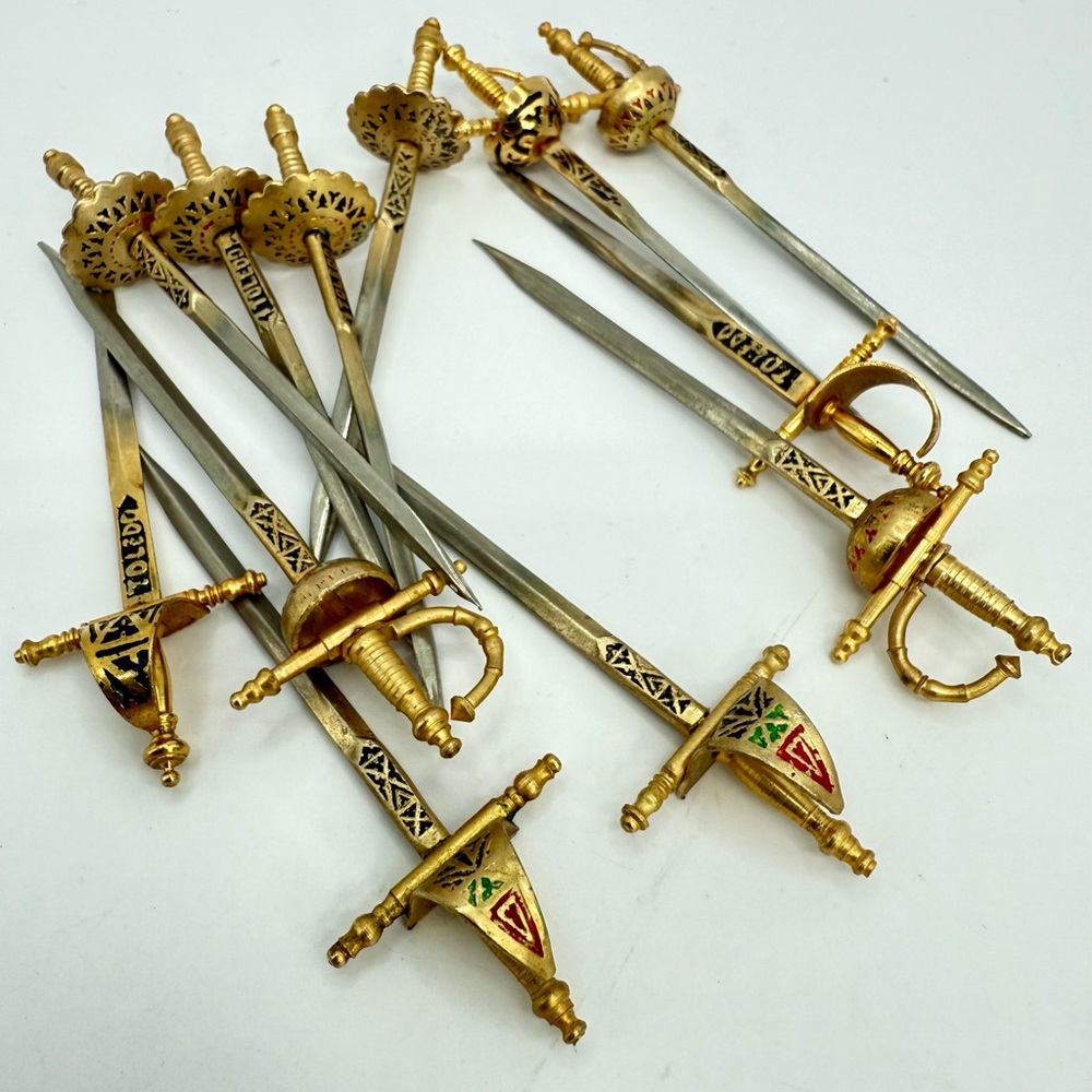 Vintage Toledo Spain Miniature Sword Cocktail Picks Stand 13pc Appetizer Skewers - Picture 14 of 15